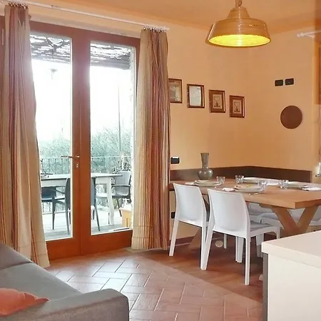 Locazione Turistica Casa Uni Ca *