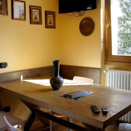 Locazione Turistica Casa Uni Ca Apartament *